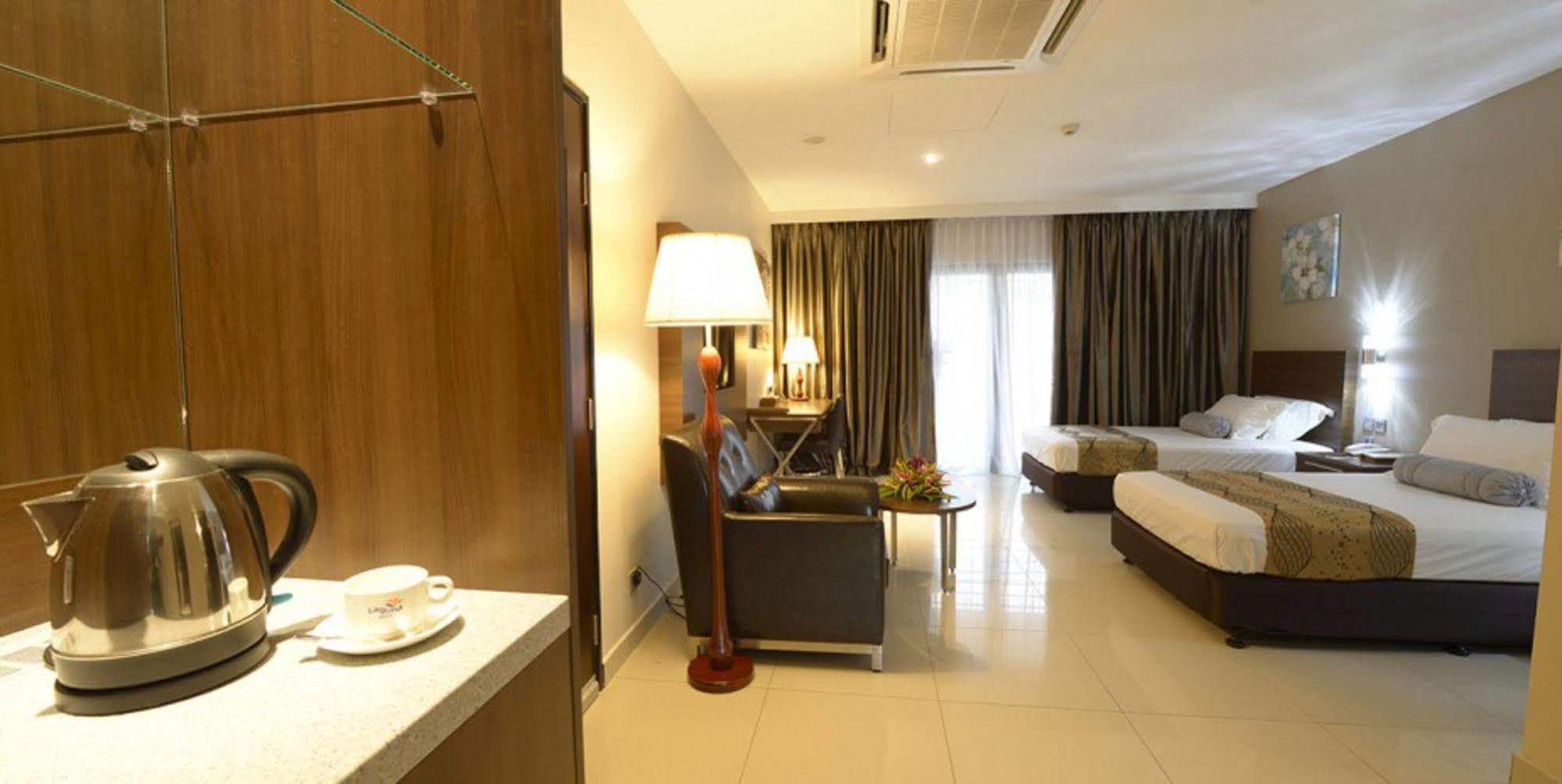 Laguna Hotel Port Moresby Kültér fotó